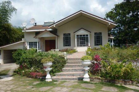 House in Jamaica